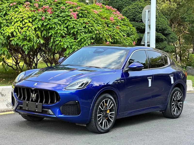 Maserati Grecale — фото 1