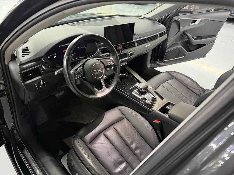 Audi A4 — фото 5