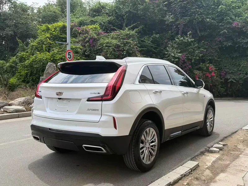 Cadillac XT4 — фото 3