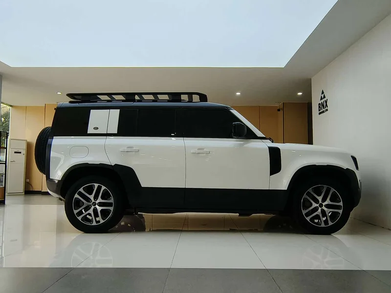 Land Rover Defender — фото 3
