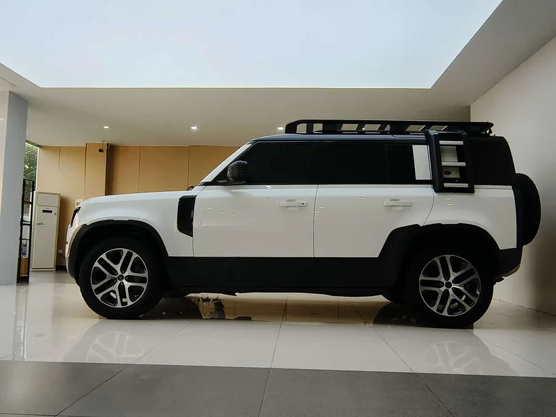Land Rover Defender — фото 4
