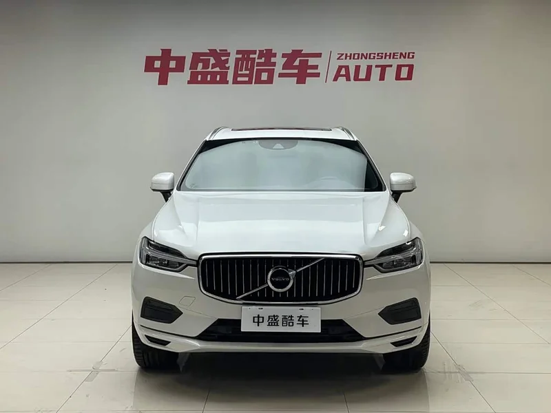 Volvo XC60 — фото 2