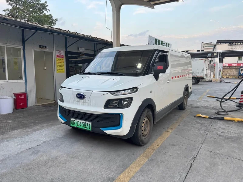 BYD Dolphin EV — фото 1