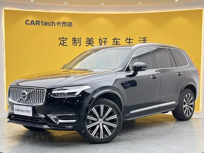 Volvo XC90 — фото 12