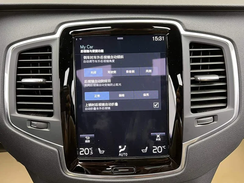 Volvo XC90 — фото 25