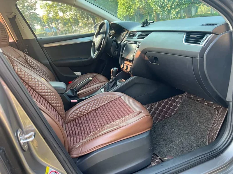 Volkswagen Octavia — фото 10
