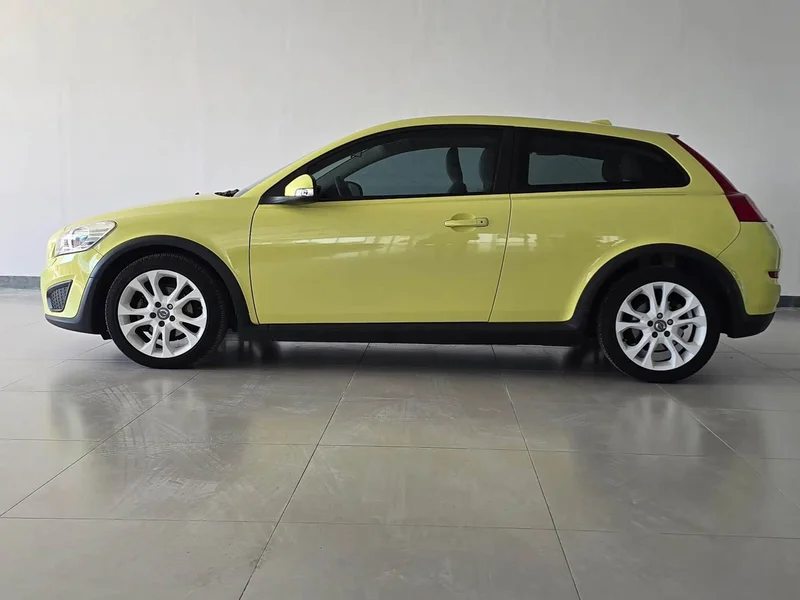 Volvo C30 — фото 7