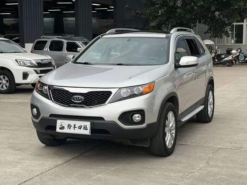 Kia Sorento — фото 1