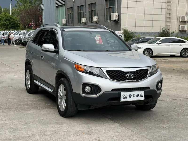 Kia Sorento — фото 3