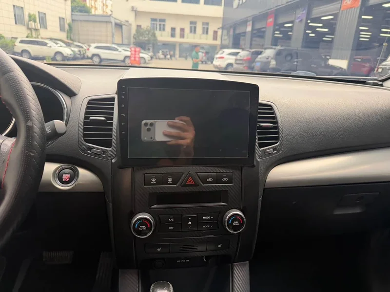 Kia Sorento — фото 7