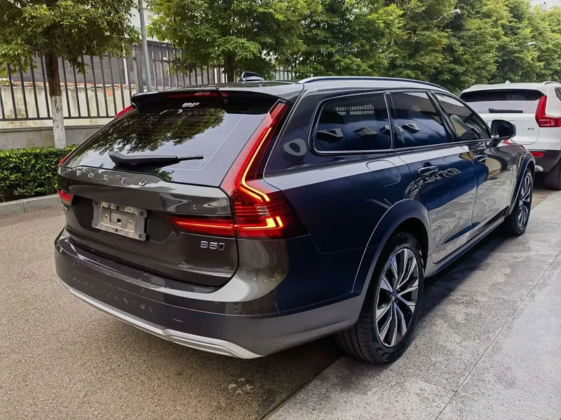Volvo V90 — фото 4