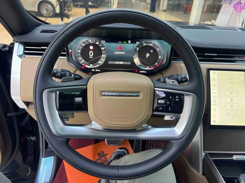 Land Rover Range Rover — фото 15