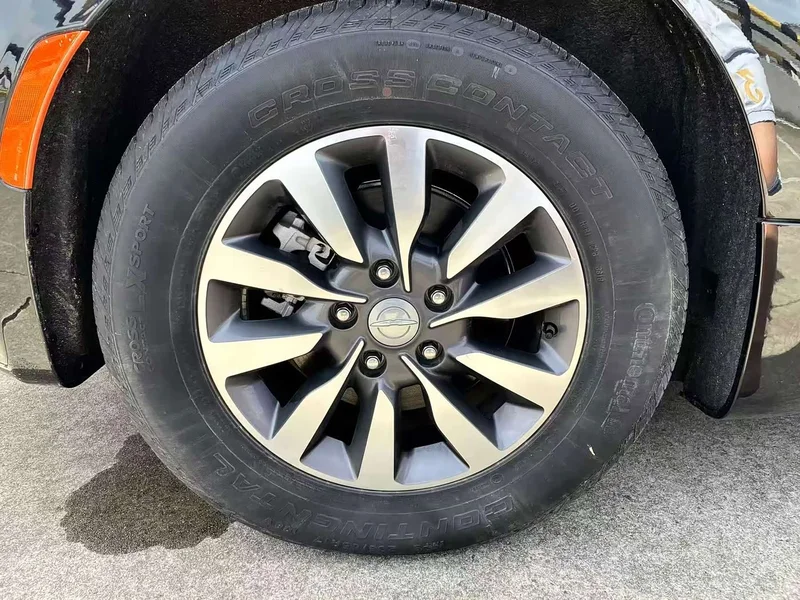 Jeep Grand Voyager PHEV (Imported) — фото 8