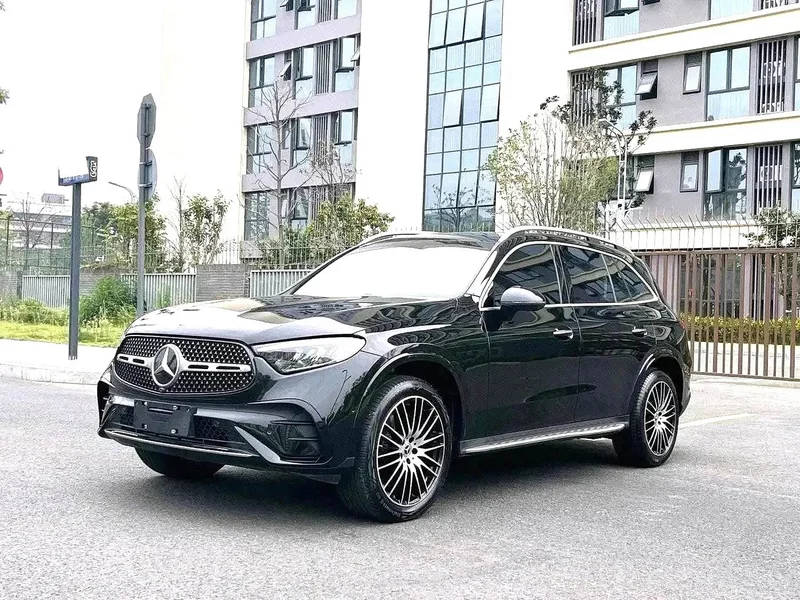 Mercedes-Benz GLC — фото 1
