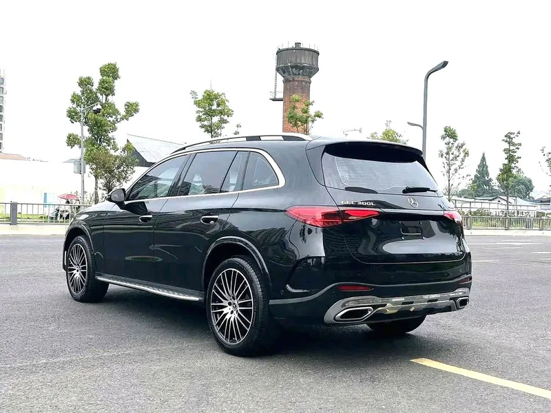 Mercedes-Benz GLC — фото 12