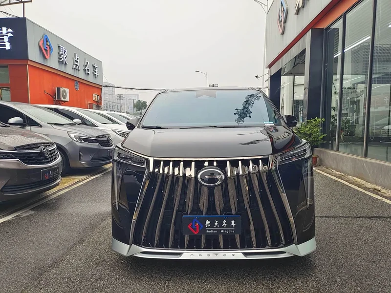 GAC Trumpchi M8 — фото 2