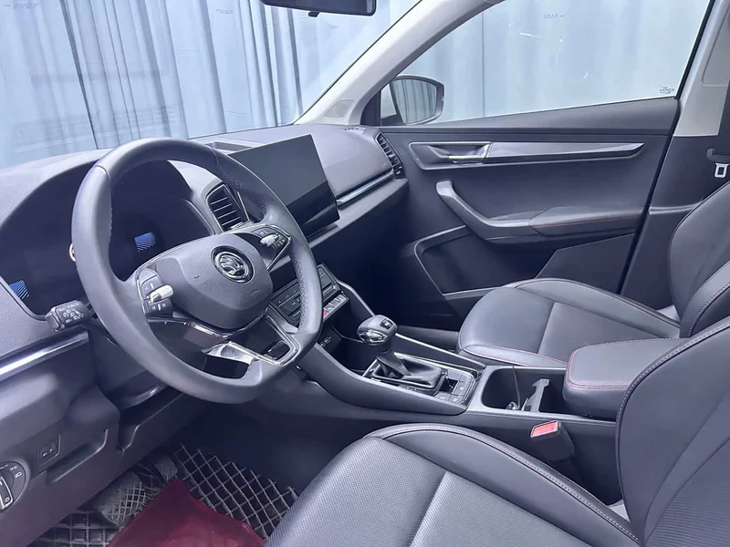 Skoda Karoq — фото 12