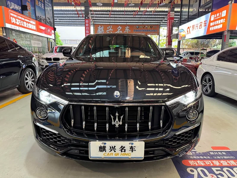 Maserati Levante — фото 2
