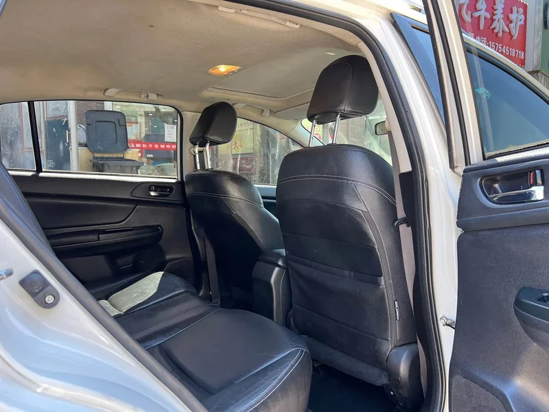 Subaru XV — фото 10