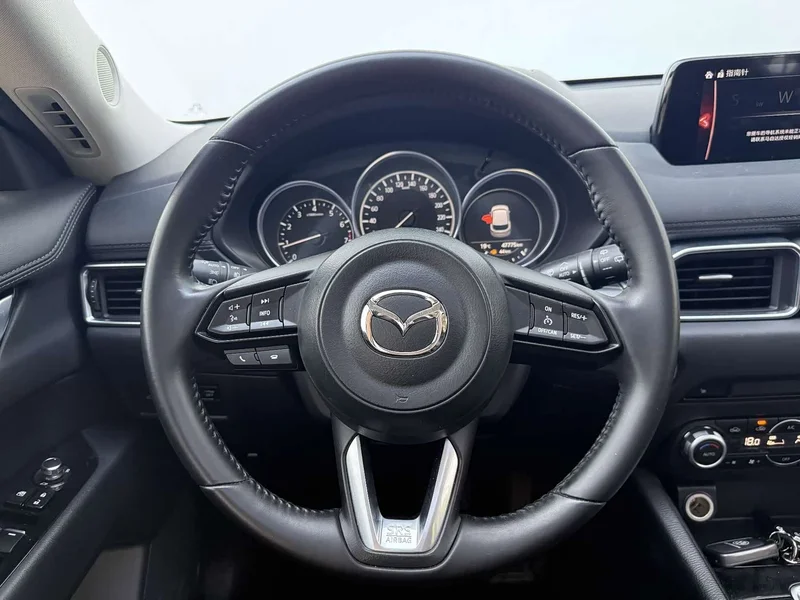 Mazda CX-5 — фото 12