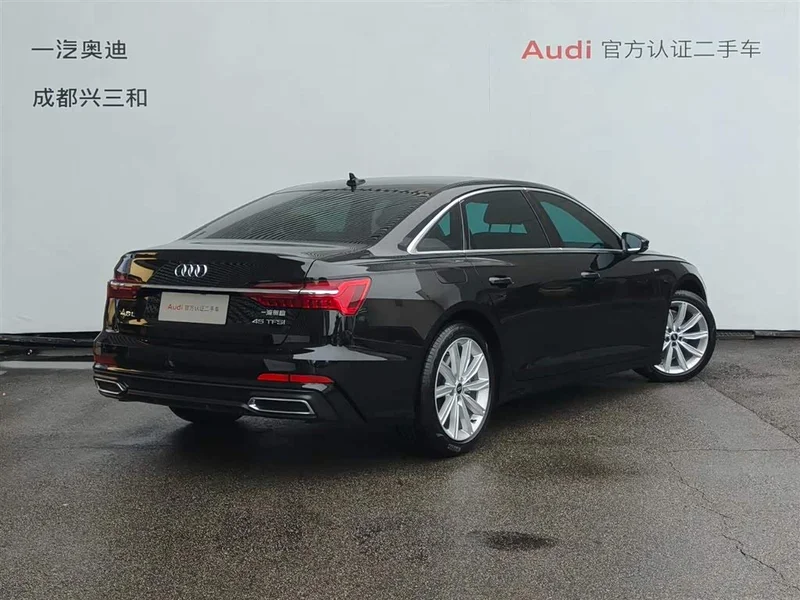 Audi A6L — фото 4