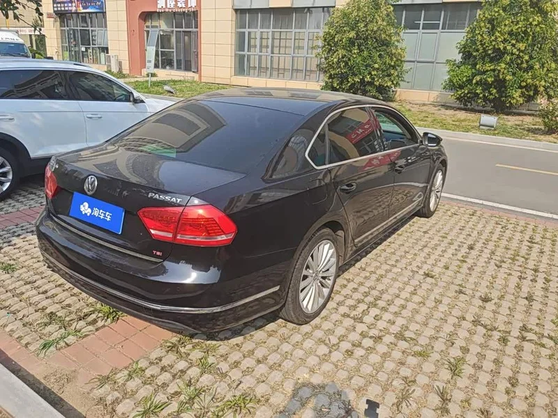 Volkswagen Passat — фото 3