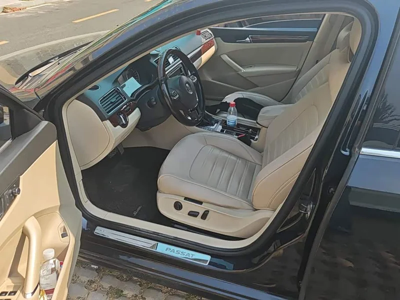 Volkswagen Passat — фото 9