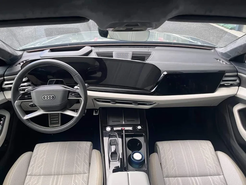 Audi A6L — фото 5