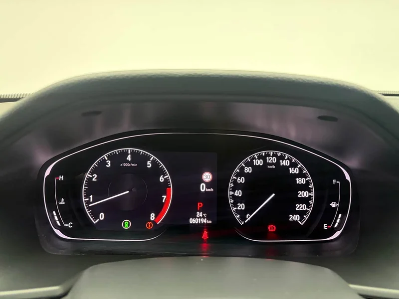 Honda Accord — фото 12
