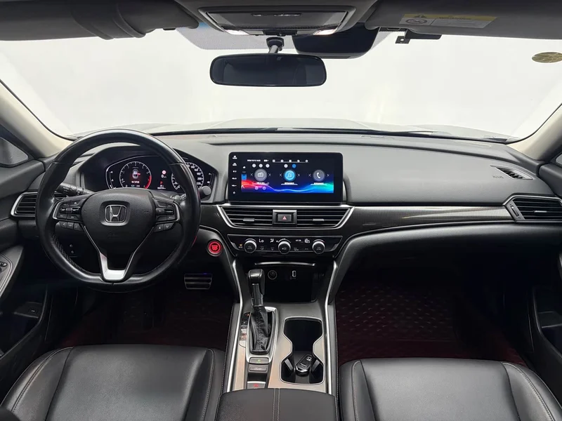 Honda Accord — фото 6