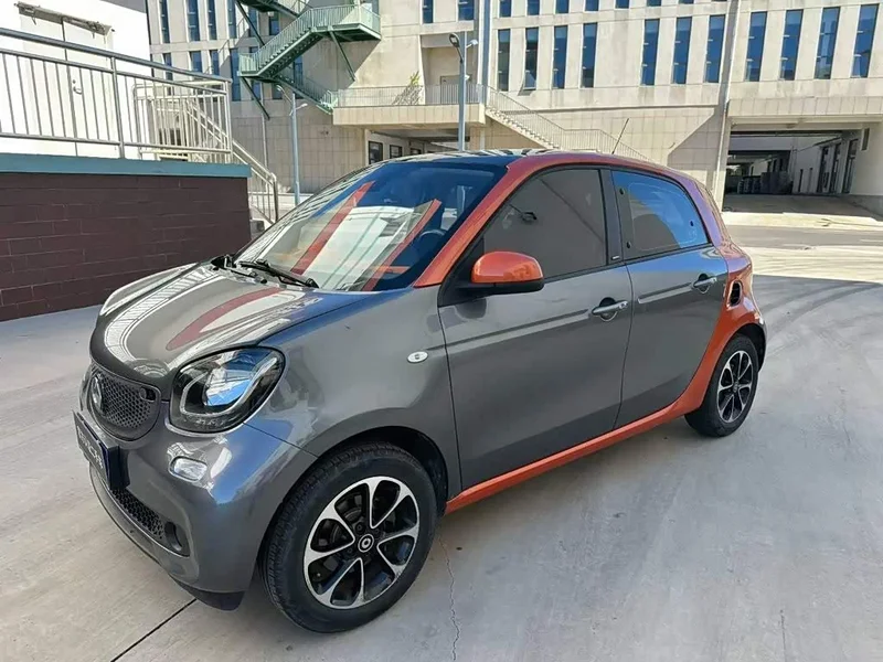 Smart Forfour — фото 1