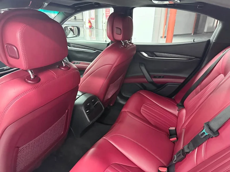 Maserati Ghibli — фото 6