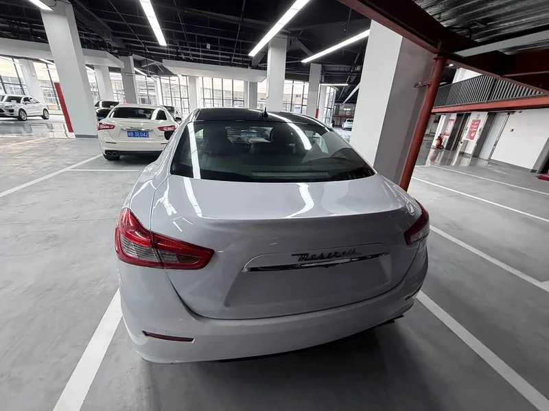 Maserati Ghibli — фото 8