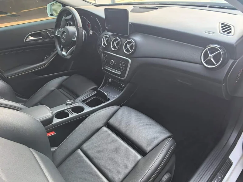 Mercedes-Benz GLA — фото 7