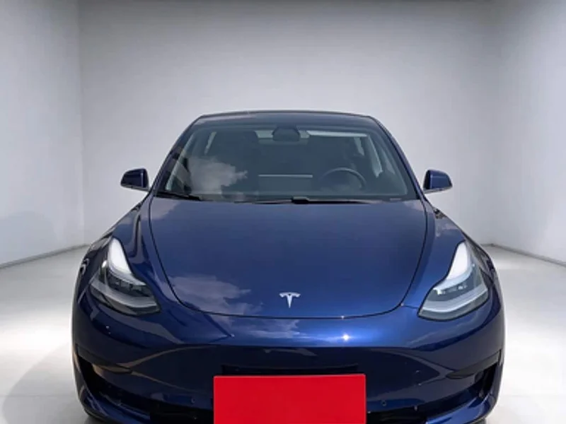 Tesla Model 3 — фото 2