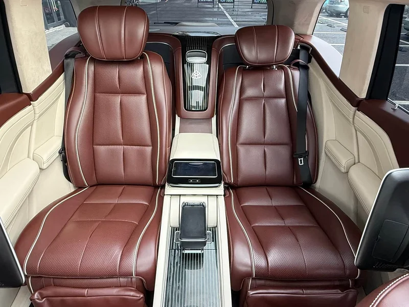 Mercedes-Benz GLS — фото 13
