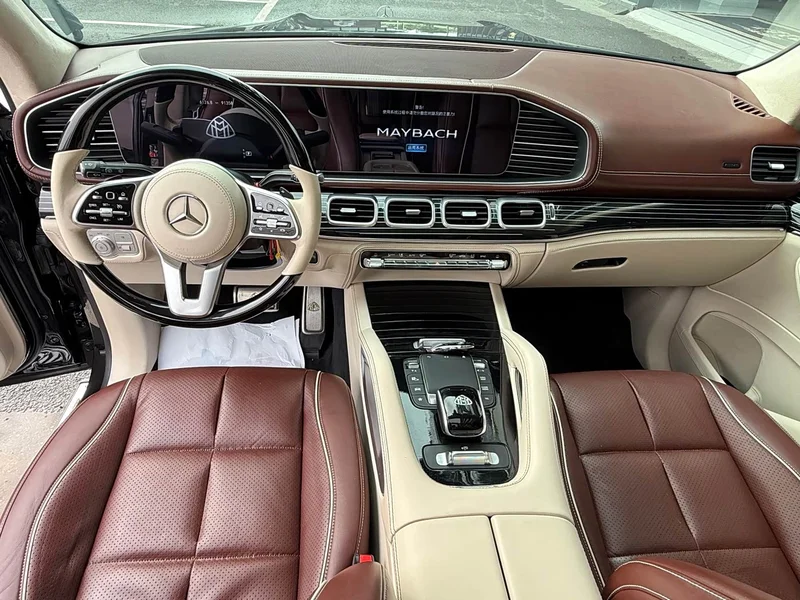 Mercedes-Benz GLS — фото 10