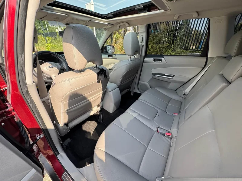 Subaru Forester — фото 8