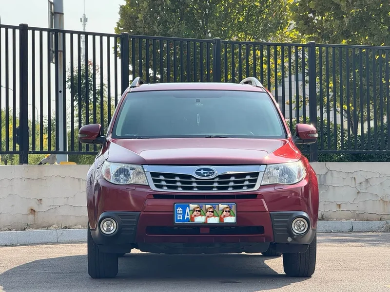 Subaru Forester — фото 10