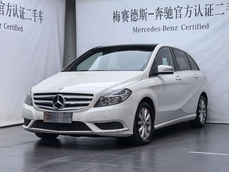 Mercedes-Benz B-Class — фото 1