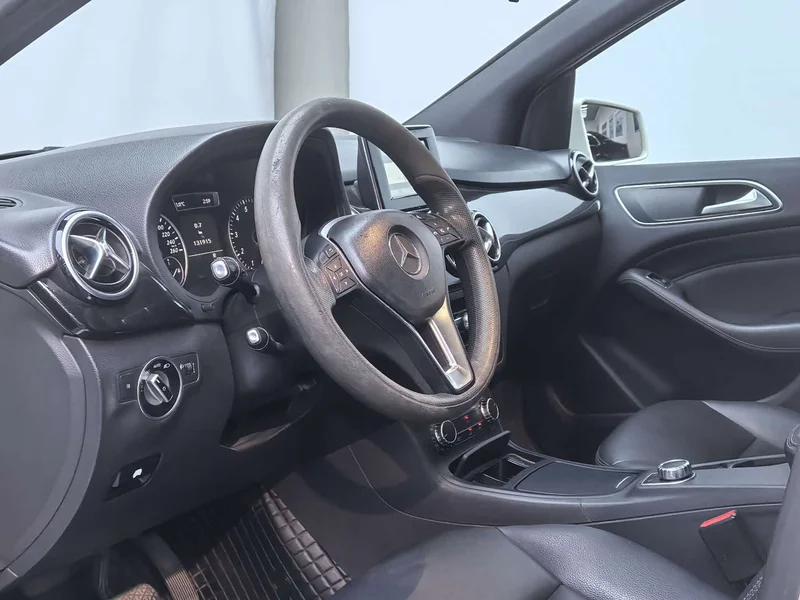 Mercedes-Benz B-Class — фото 10