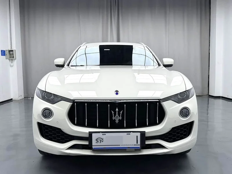 Maserati Levante — фото 2