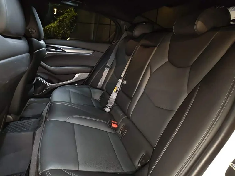 Cadillac CT5 — фото 18