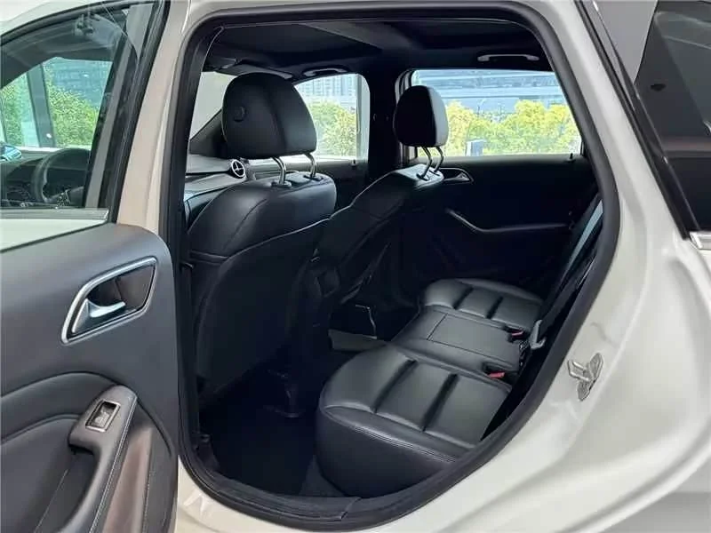 Mercedes-Benz B-Class — фото 13
