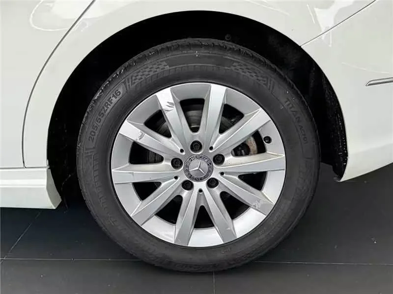 Mercedes-Benz B-Class — фото 10