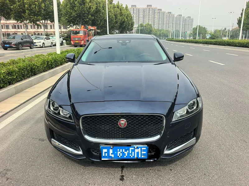 Jaguar XFL — фото 2