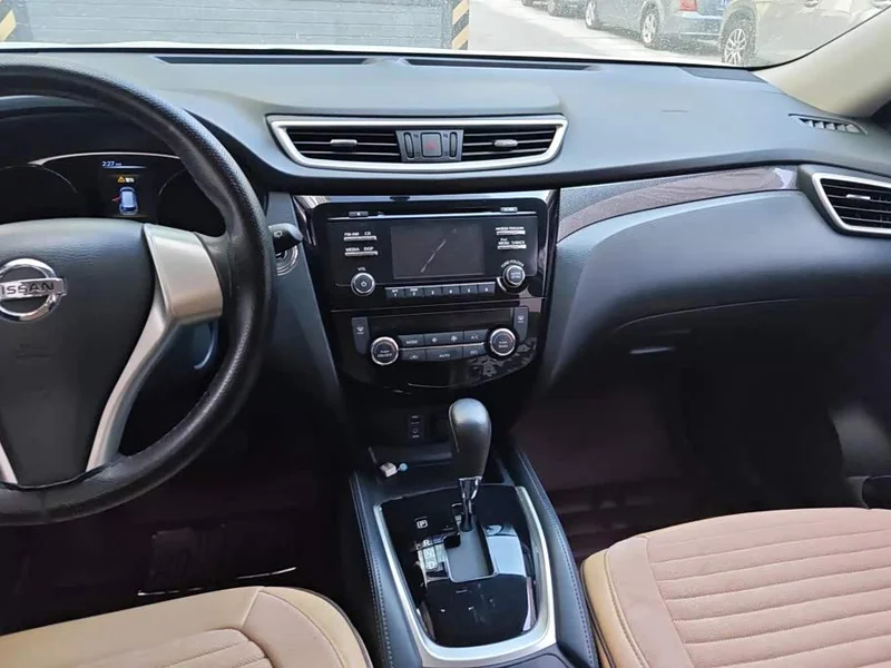 Nissan X-Trail — фото 13