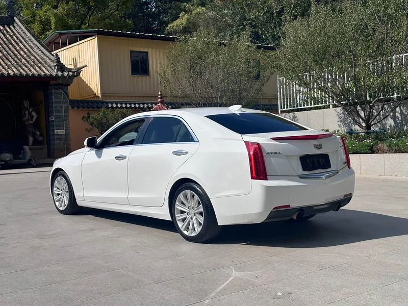Cadillac ATS-L — фото 13