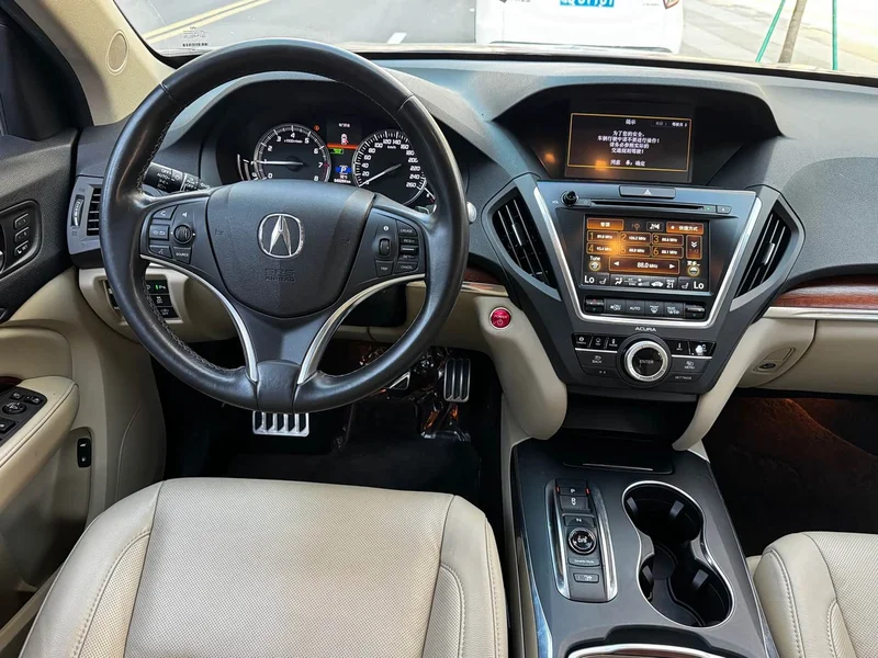 Acura MDX — фото 13