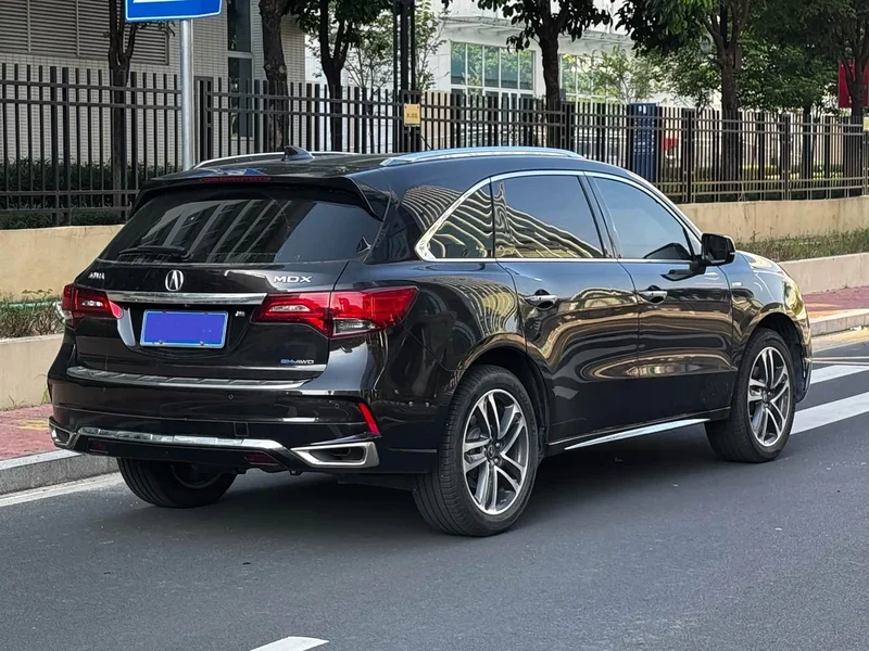 Acura MDX — фото 22